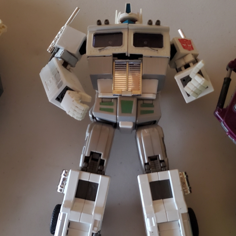 Transformers Ultra Magnus Masterpiece Die cast